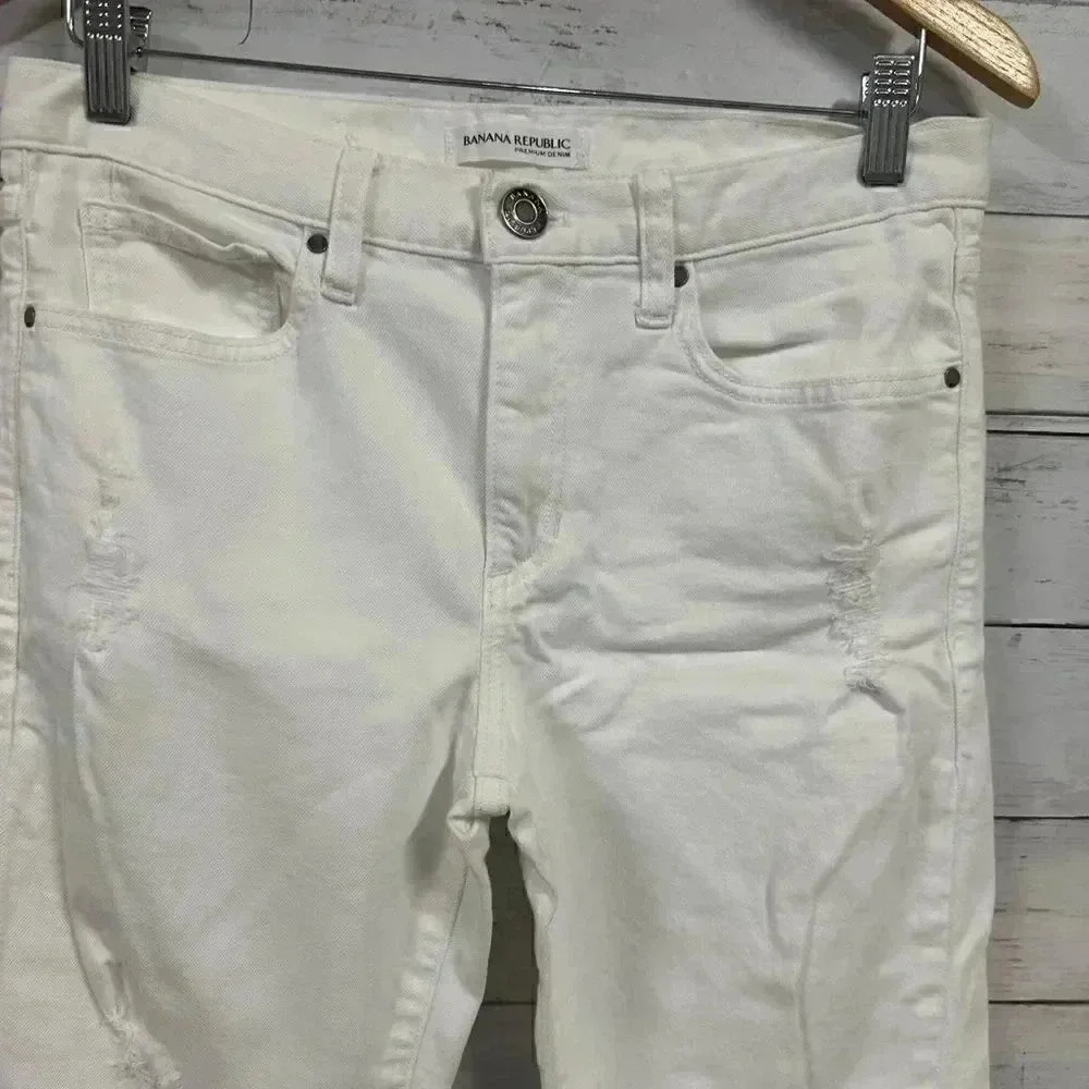 Banana Republic Distressed Boyfriend White Jeans Size 27L - Picture 3 of 6